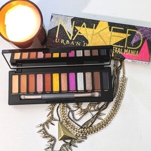 NIB Urban Decay Naked Metal Mania Palette